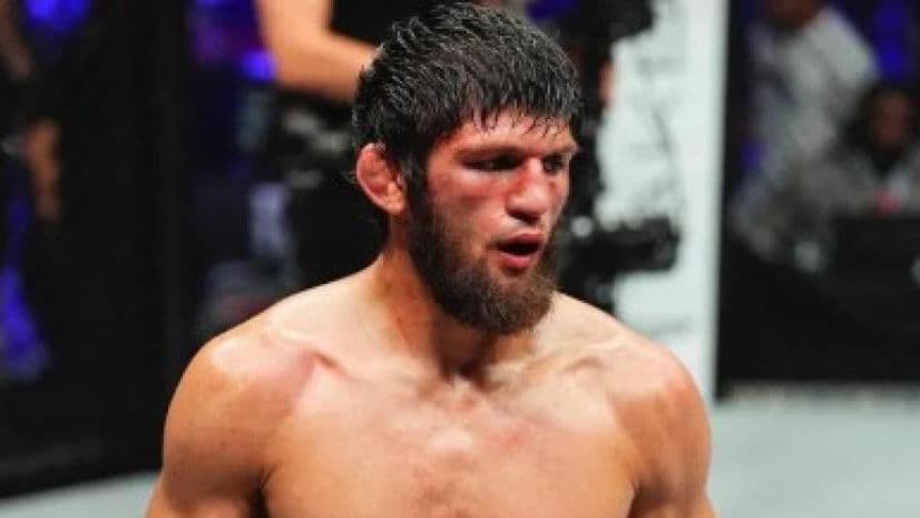 تيمور خيزرييف