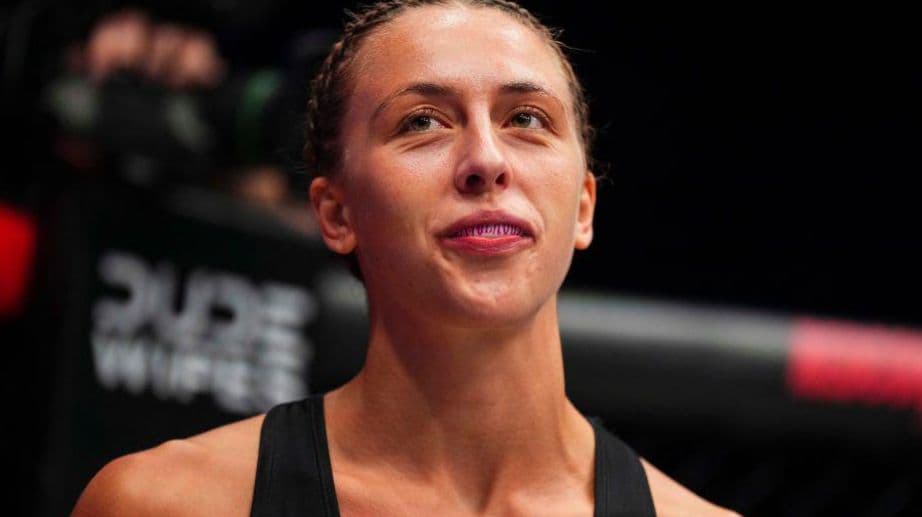 داكوتا ديتشيفا