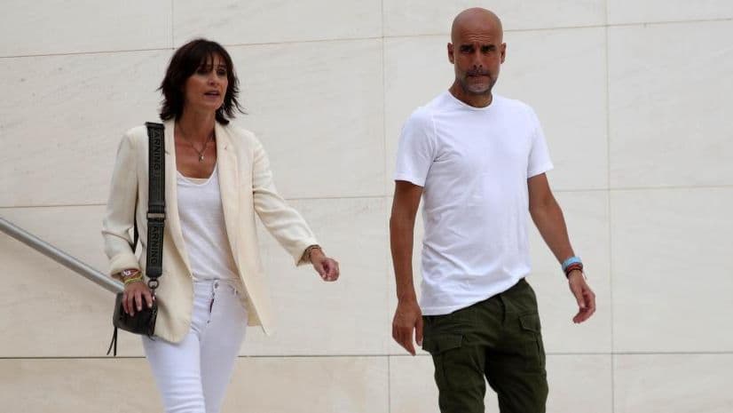 غوارديولا وكريستينا سيرا