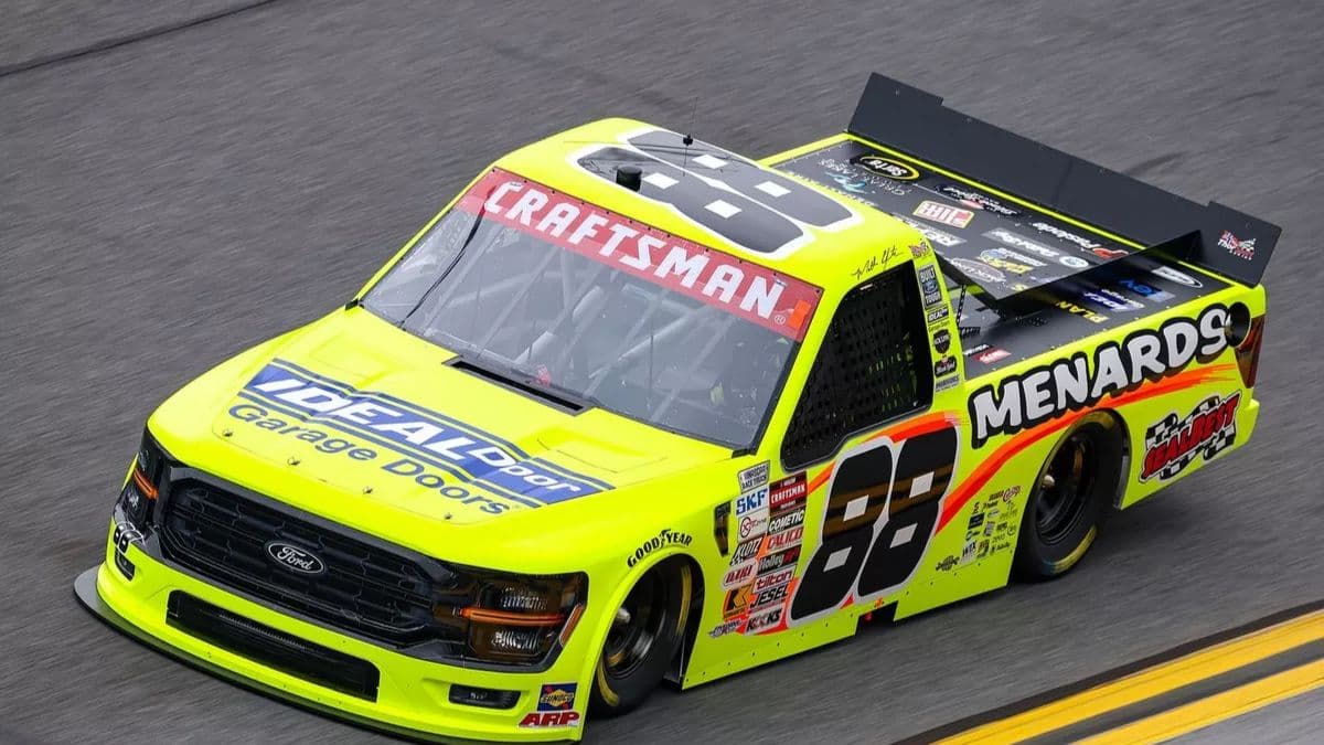 مات كرافتون