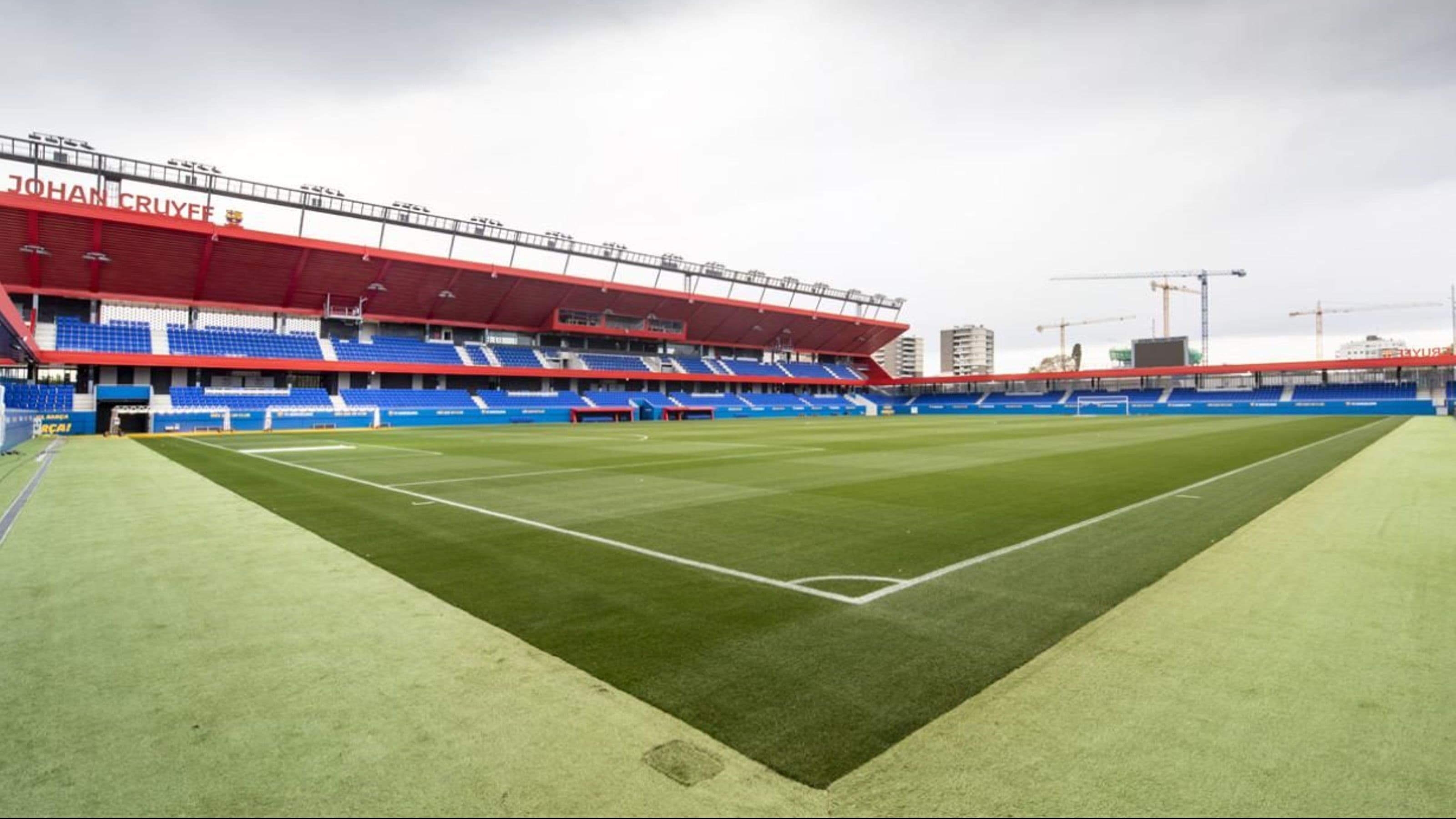 ملعب يوهان كرويف