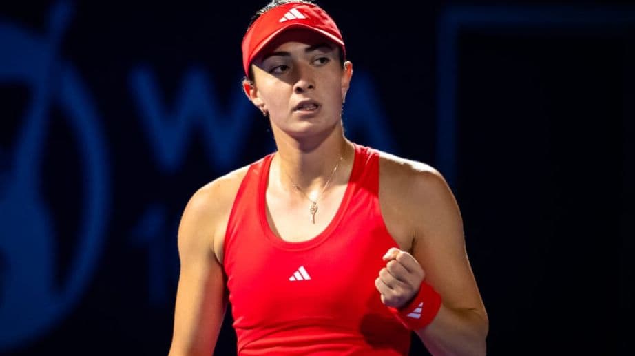 إيلينا أفانيسيان