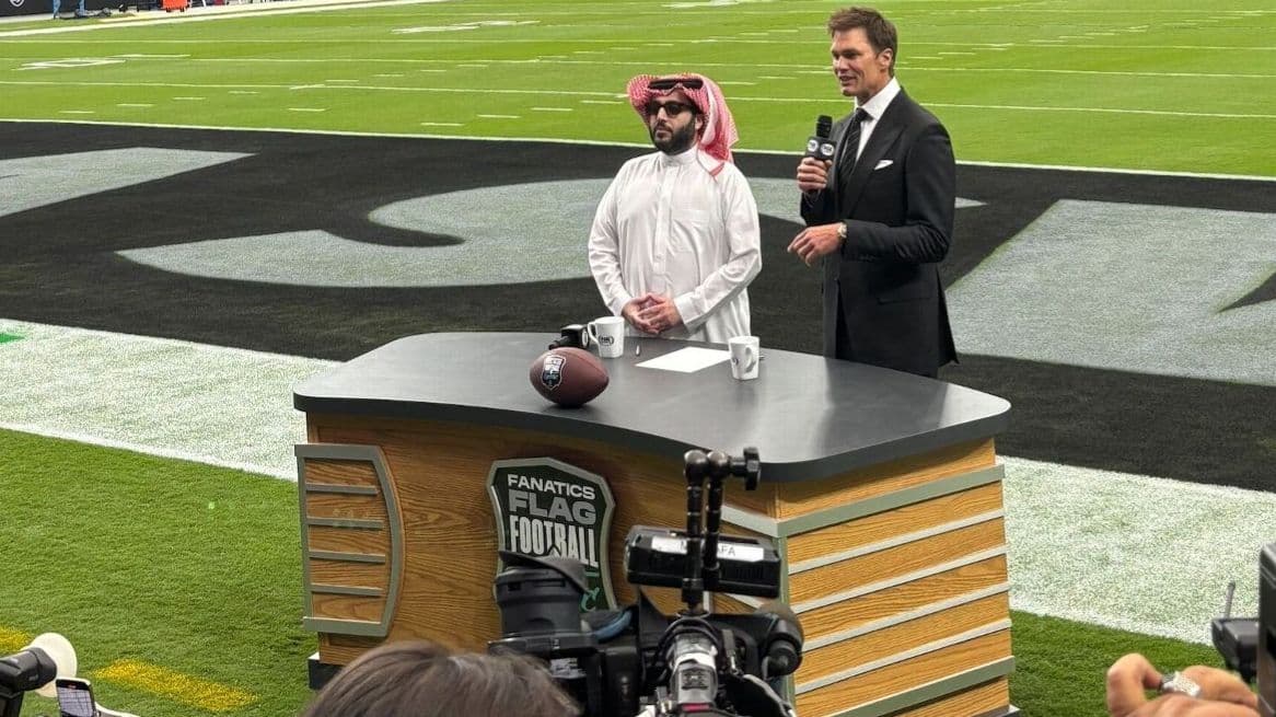 توم برادي وتركي آل الشيخ