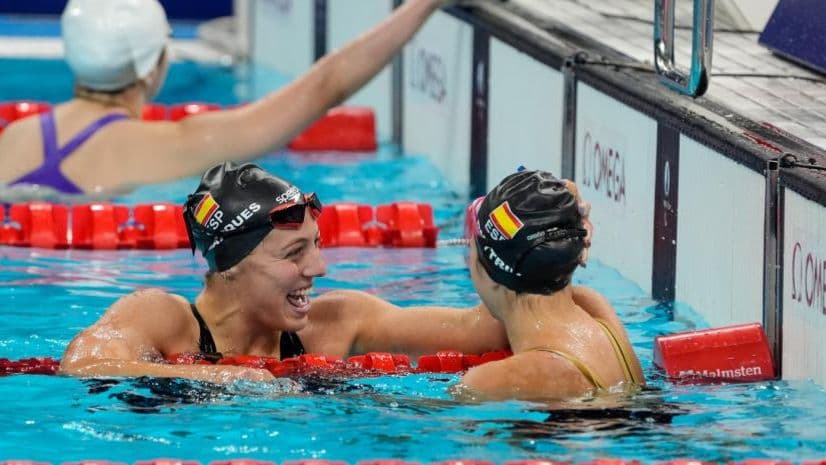 السباحة البارالمبية