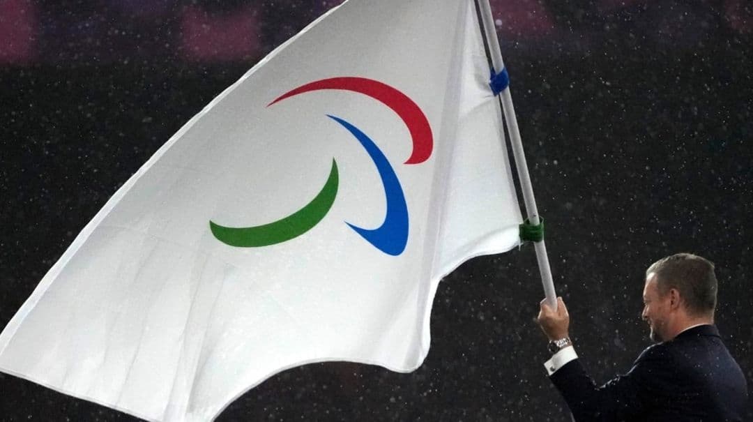  اللجنة البارالمبية