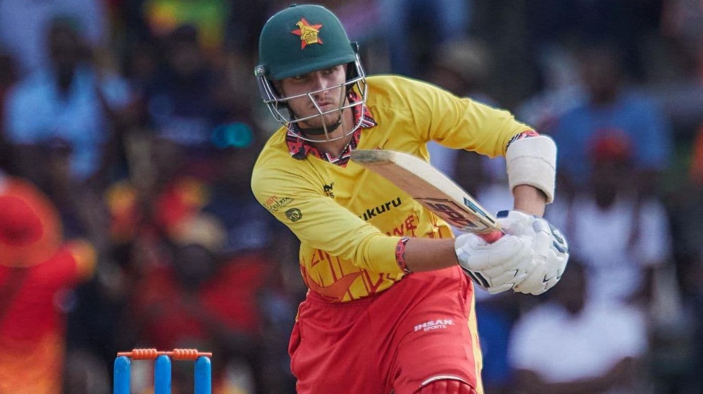  بريان بينيت لاعب زيمبابوي