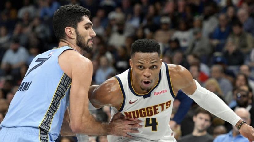 راسل ويستبروك