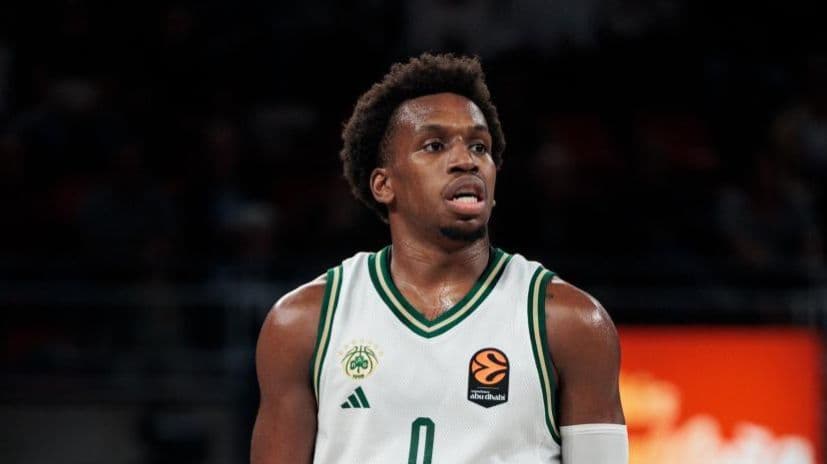 تي جيه شورتس