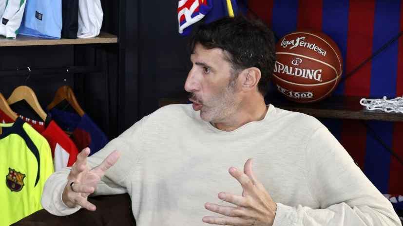 أليكس مومبرو