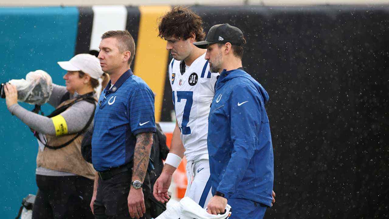 دانييل جونز