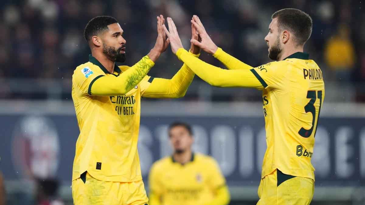 لوفتوس-شيك إلى جانب ستراهينيا بافلوفيتش