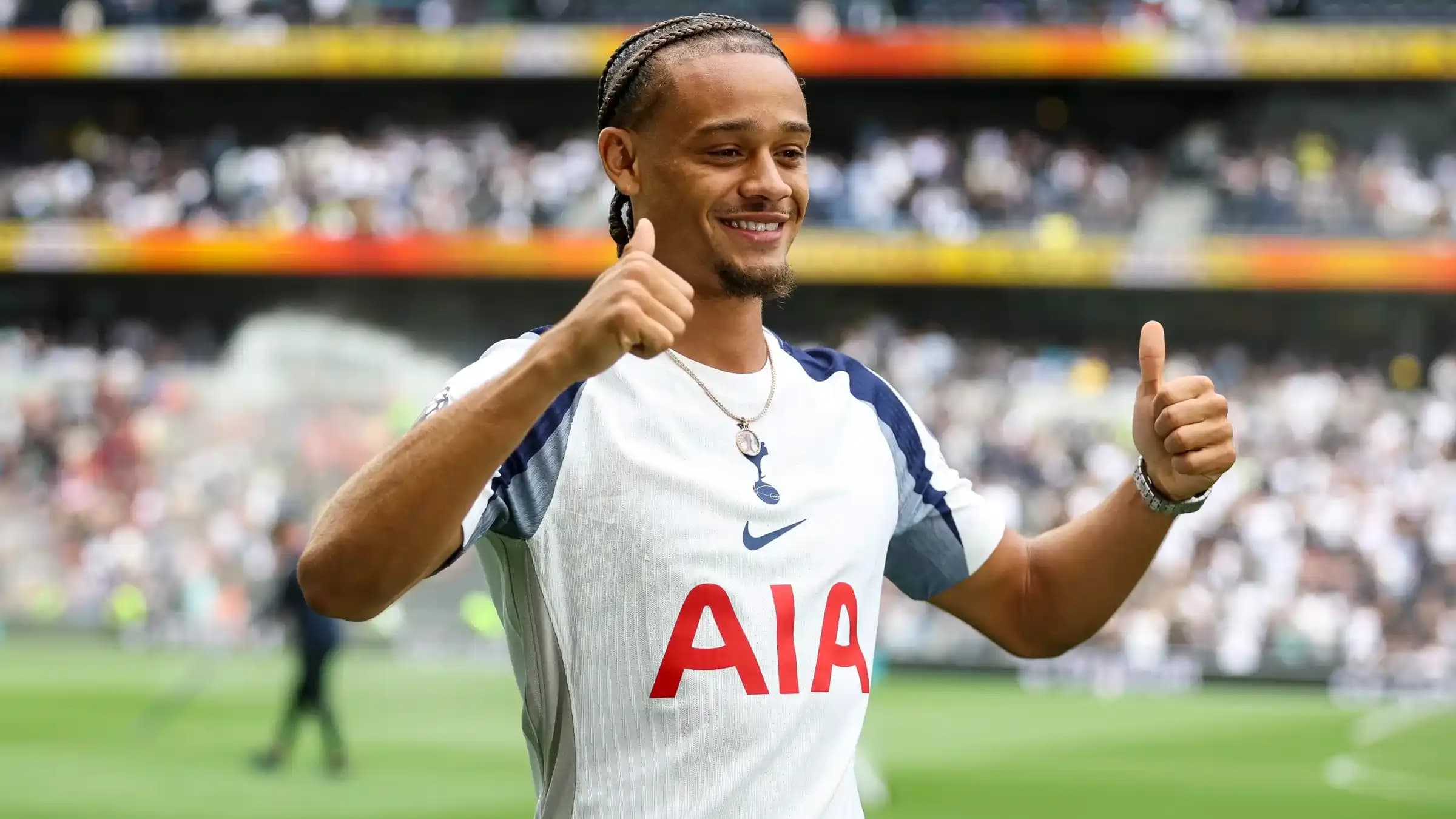 تشافي سيمونز