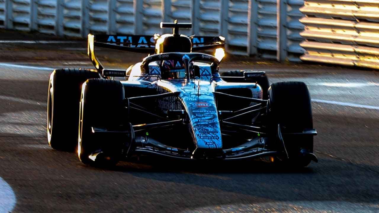 ويليامز سيارة FW48