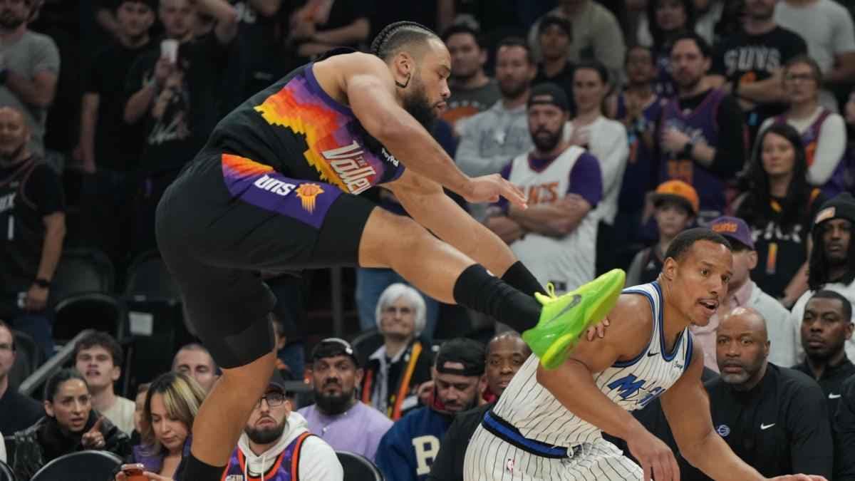 ديلون بروكس وديسموند بين