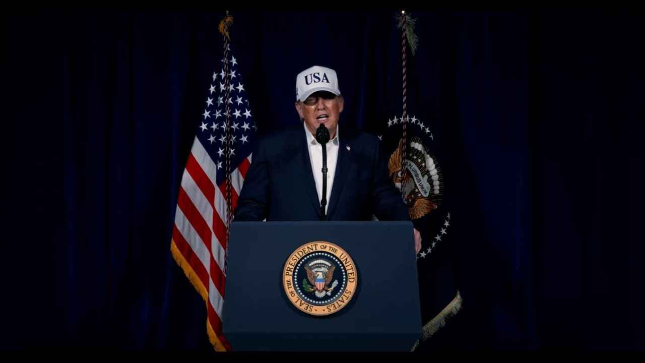 دونالد ترامب.