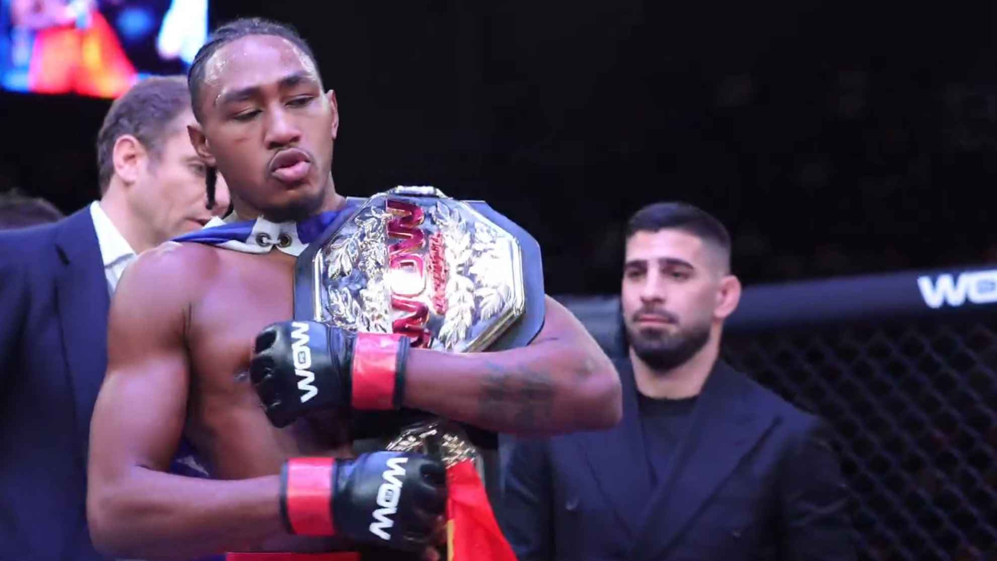 براين هوي، مع إيليا توبوريا