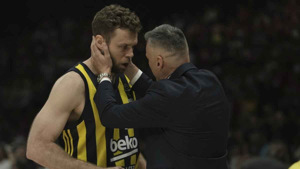 نيكولو ميلي.