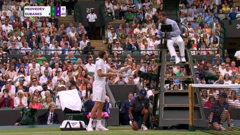 ميدفيديف والحكم