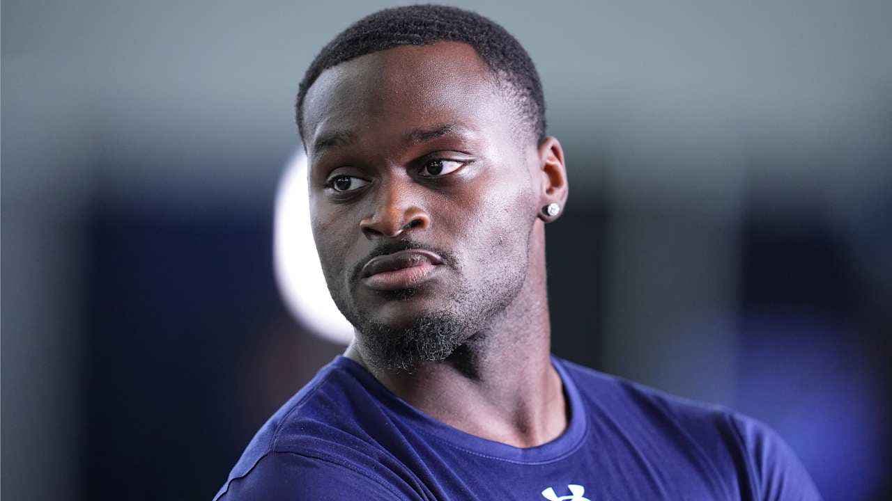 جيرمايا لوف 