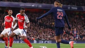 باريس سان جيرمان - أرسنال