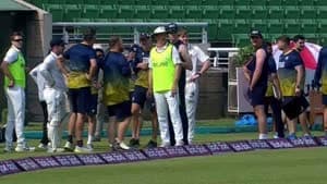 زلزال يوقف مباراة أيرلندا وبنغلاديش