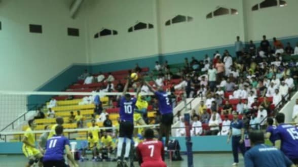 الهلال يكستح الخليج