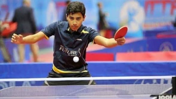 يوسف عبد العزيز يفوز بالجولة الافتتاحية