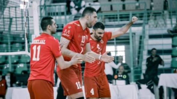 الأهلي يخوض نهائيين