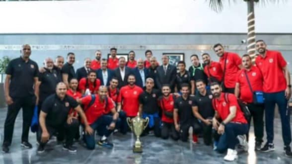 الخطيب يستقبل الأهلي