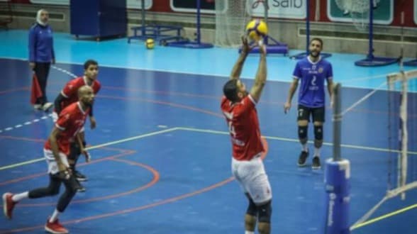 الأهلي تعبر بتروجيت