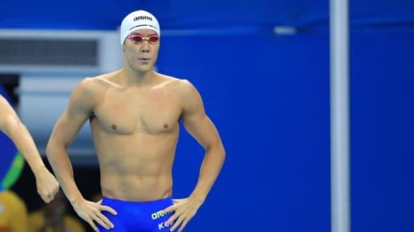 بارك يعتذر لفشله