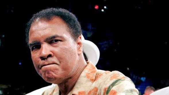 وفاة محمد علي كلاي تثير أحزان المشاهير