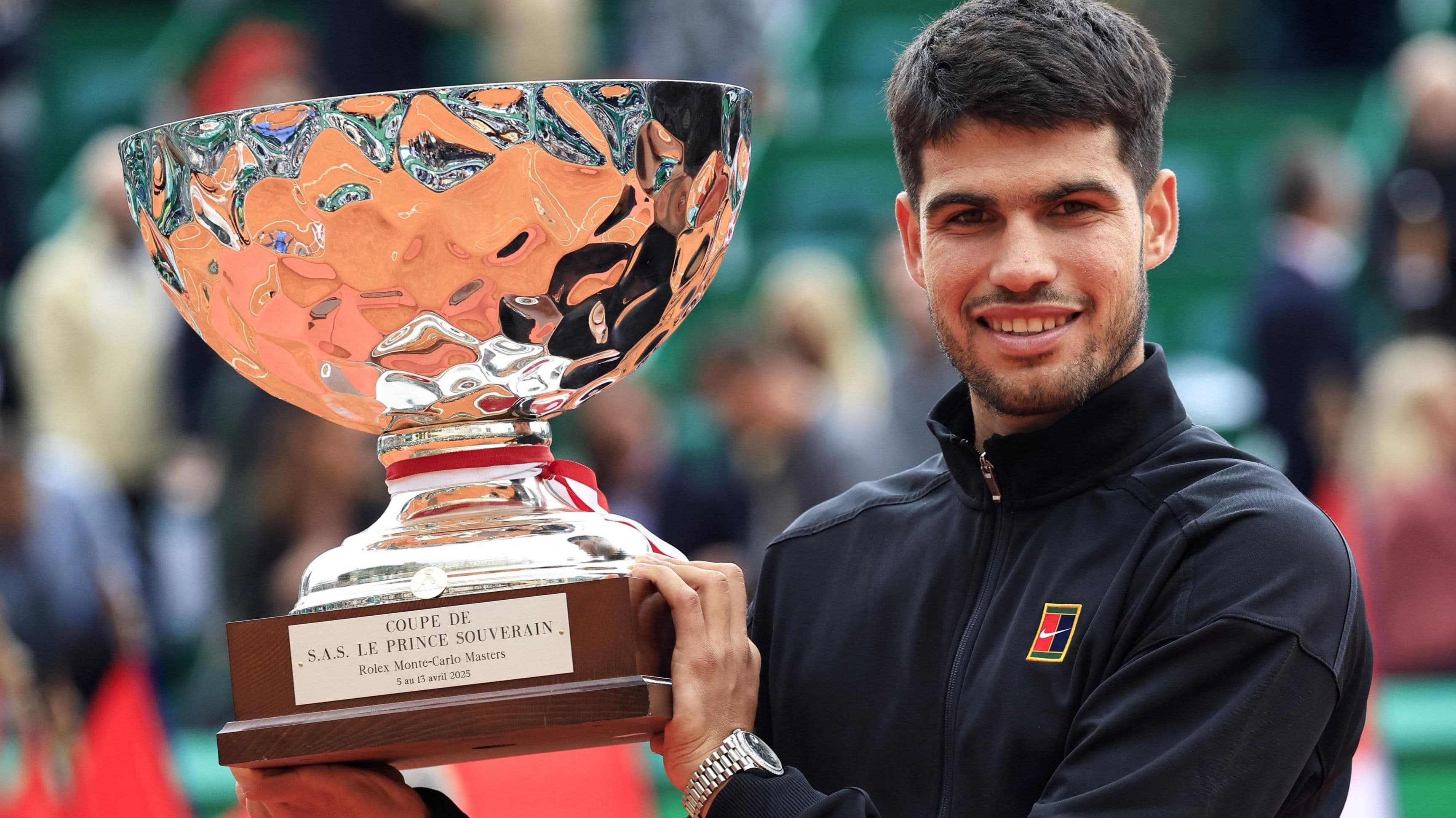 الكاراز يفوز بمونتي كارلو