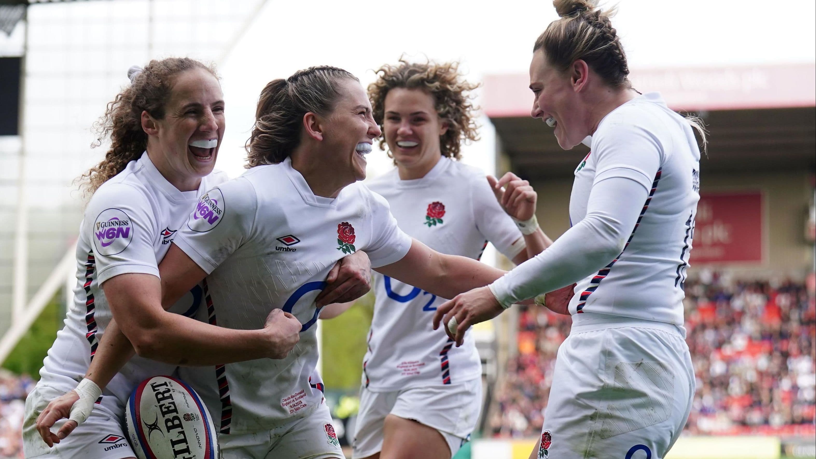 إنجلترا تسحق اسكتلندا وتتأهل لنهائي بطولة الأمم الستة