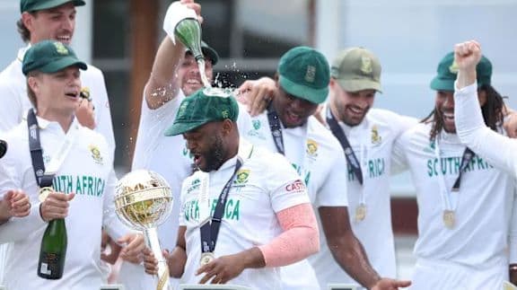 جنوب افريقيا تفوز على استراليا