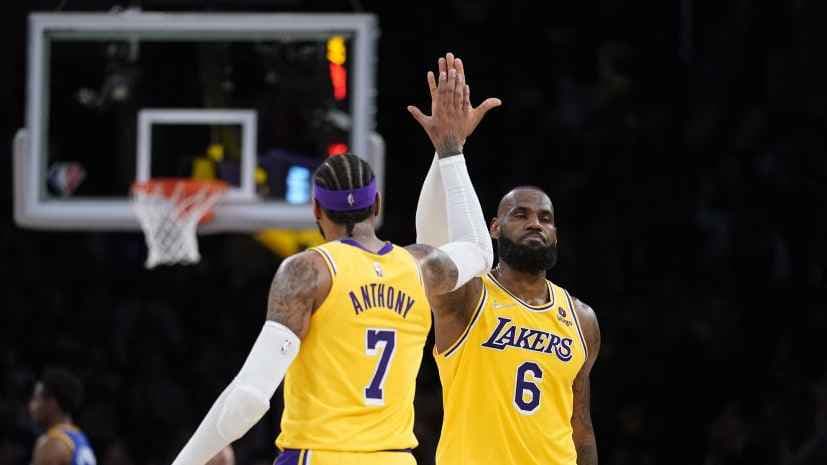 كارميلو أنتوني و ليبرون جيمس